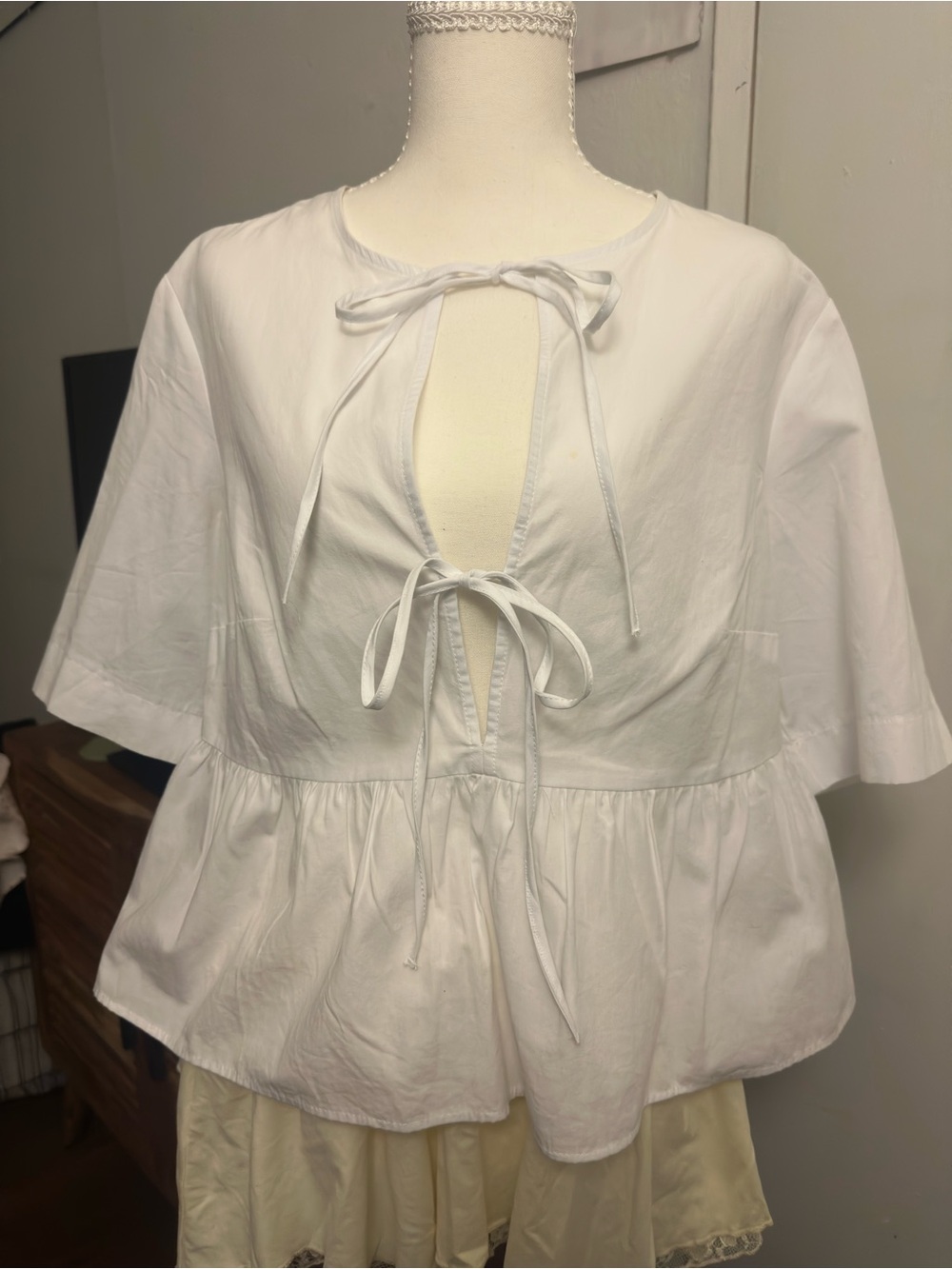 Divided White Tie-Front Peplum Tunic - Picture 1 of 3